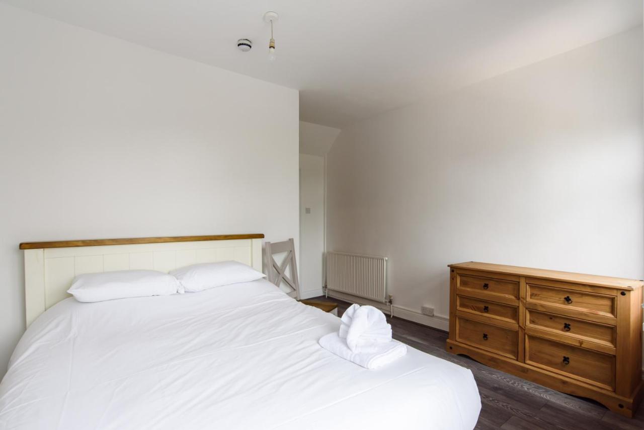The White House Hotel Newport  Bagian luar foto